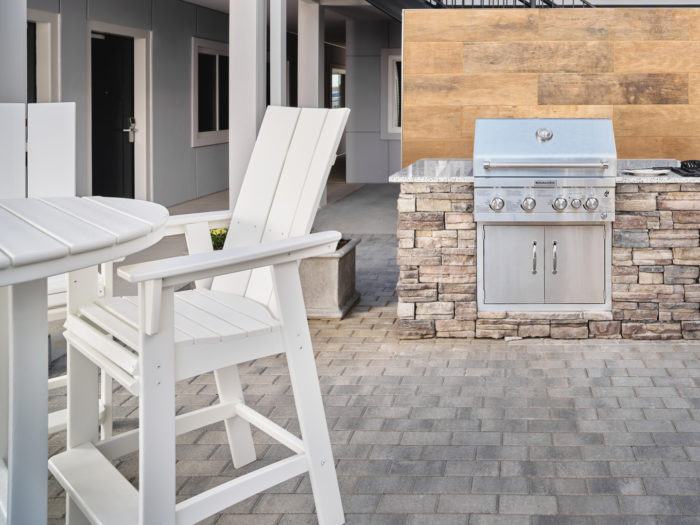 Secure Outdoor Courtyard with Built-in Grill, Fire-Pit and Seating